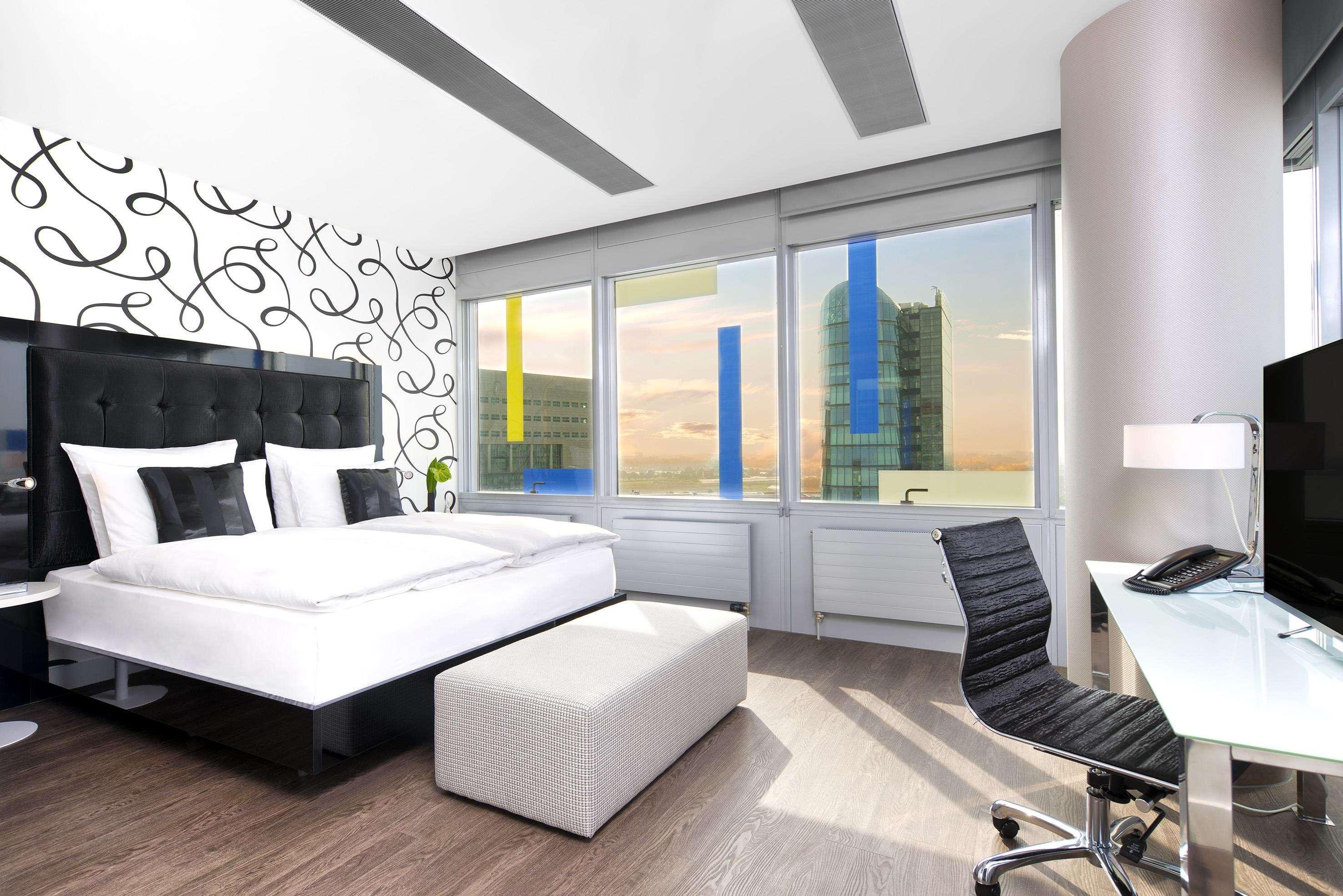 Innside By Melia Duesseldorf Hafen Bagian luar foto