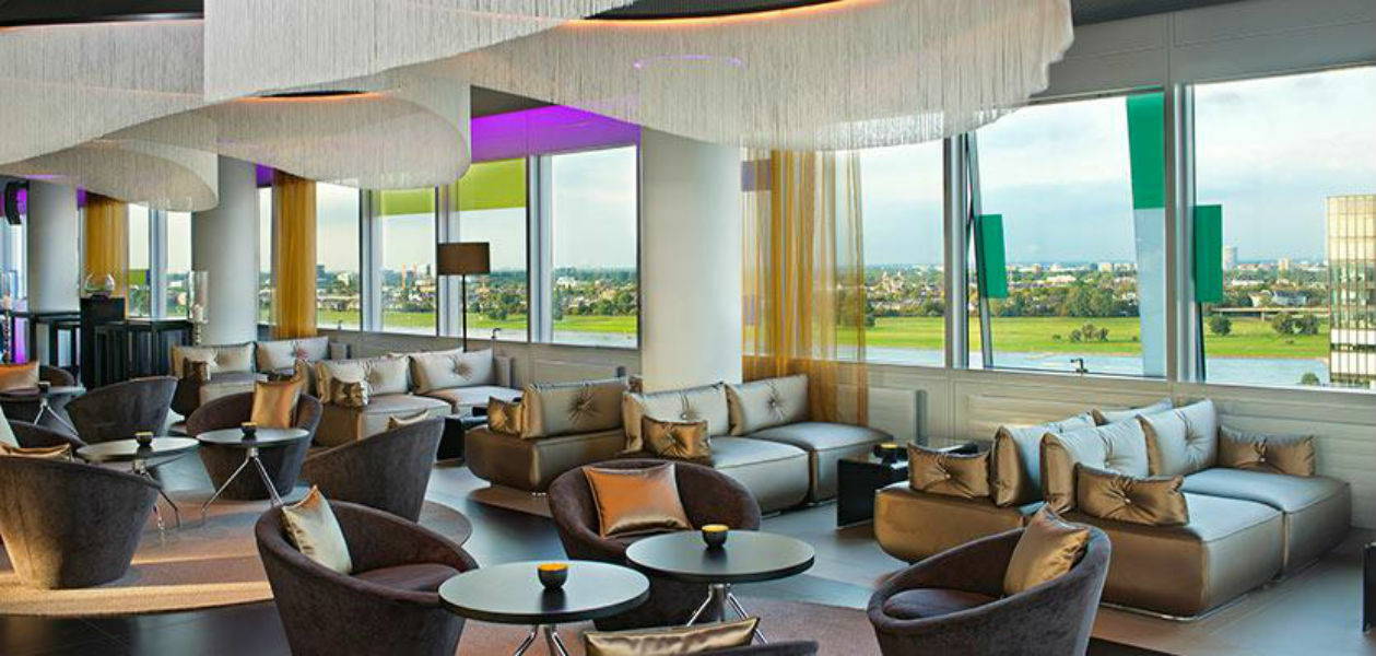 Innside By Melia Duesseldorf Hafen Bagian luar foto